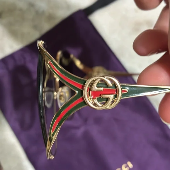 Gucci sunglasses GG0225S - Picture 10 of 17